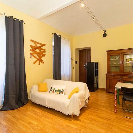 Porta Nuova & San Salvario Roomy Flat トリノ エクステリア 写真