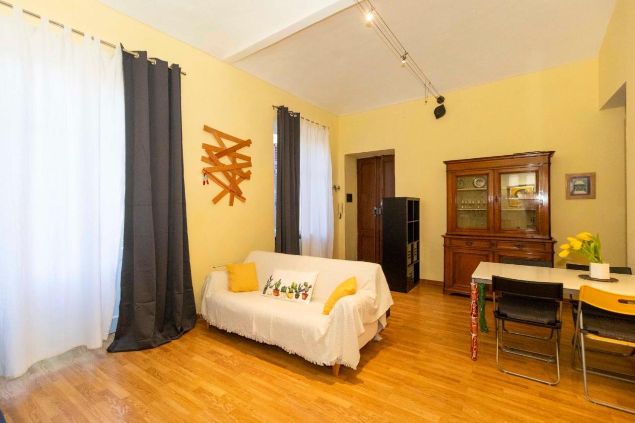 Porta Nuova & San Salvario Roomy Flat トリノ エクステリア 写真