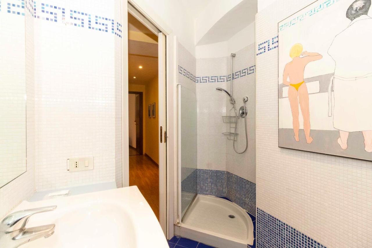 Porta Nuova & San Salvario Roomy Flat トリノ エクステリア 写真